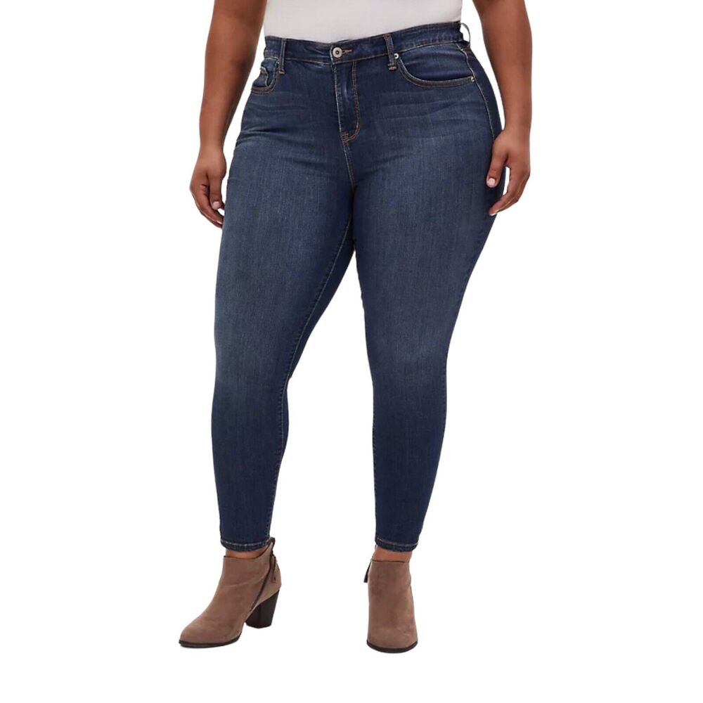 Torrid Womens Sky High Skinny Jeans Size 26 R Medium Wash Premium Denim Stretch